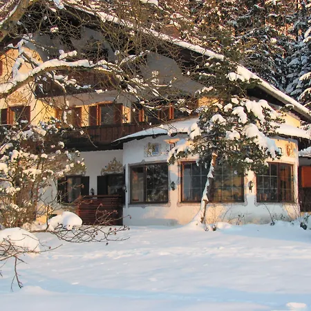 Pension Almhof Baumgarten-3